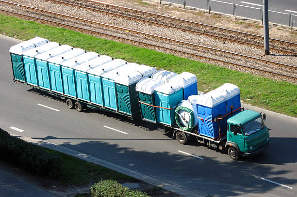Best Porta potty services near me  in East Dubuque, IL